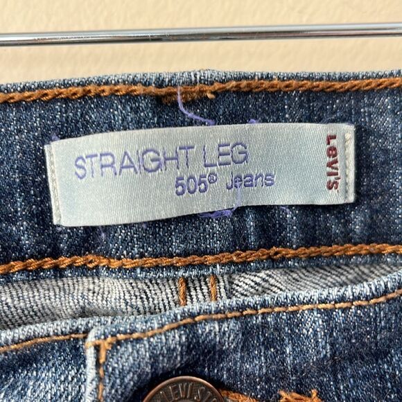Levi’s Straight Leg 505 Jeans - Picture 3 of 7